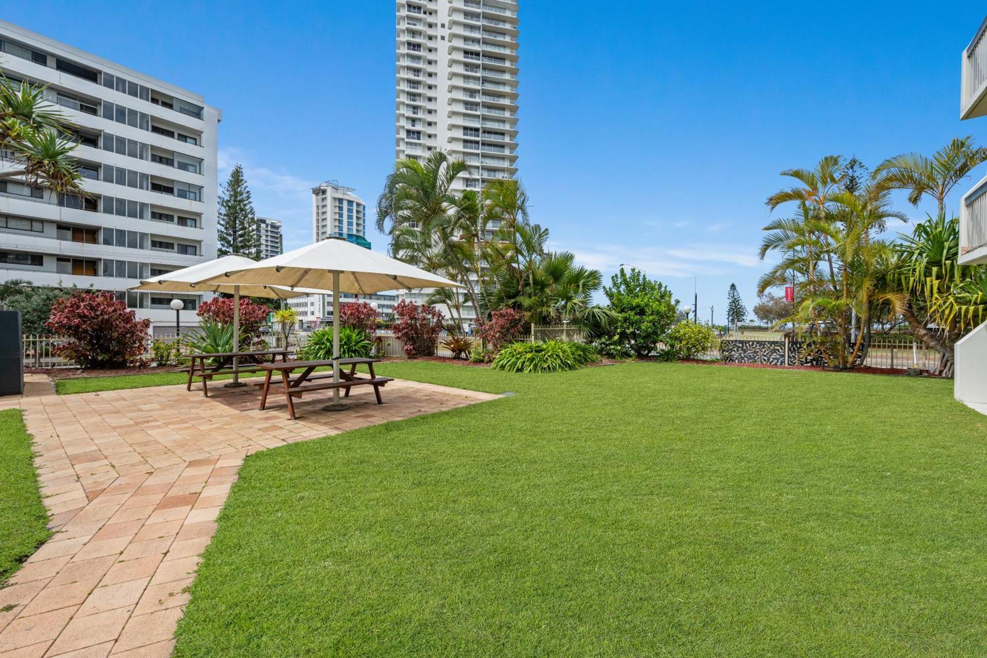 Hi Ho Beach Apartments On Broadbeach Gold Coast Eksteriør billede